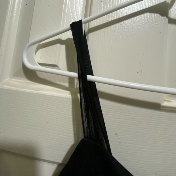 black dress - Picture 6 of 12